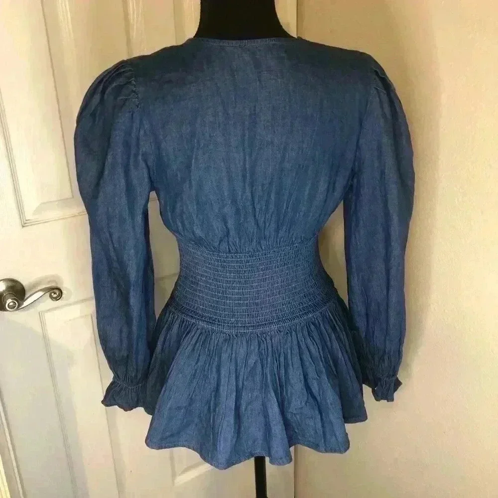 Women’s Deep V Top size Small - Picture 13 of 15